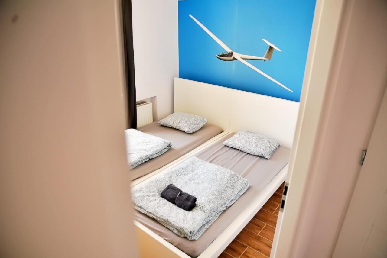 Apartamenty Lotnisko Leszno Leszno  Buitenkant foto