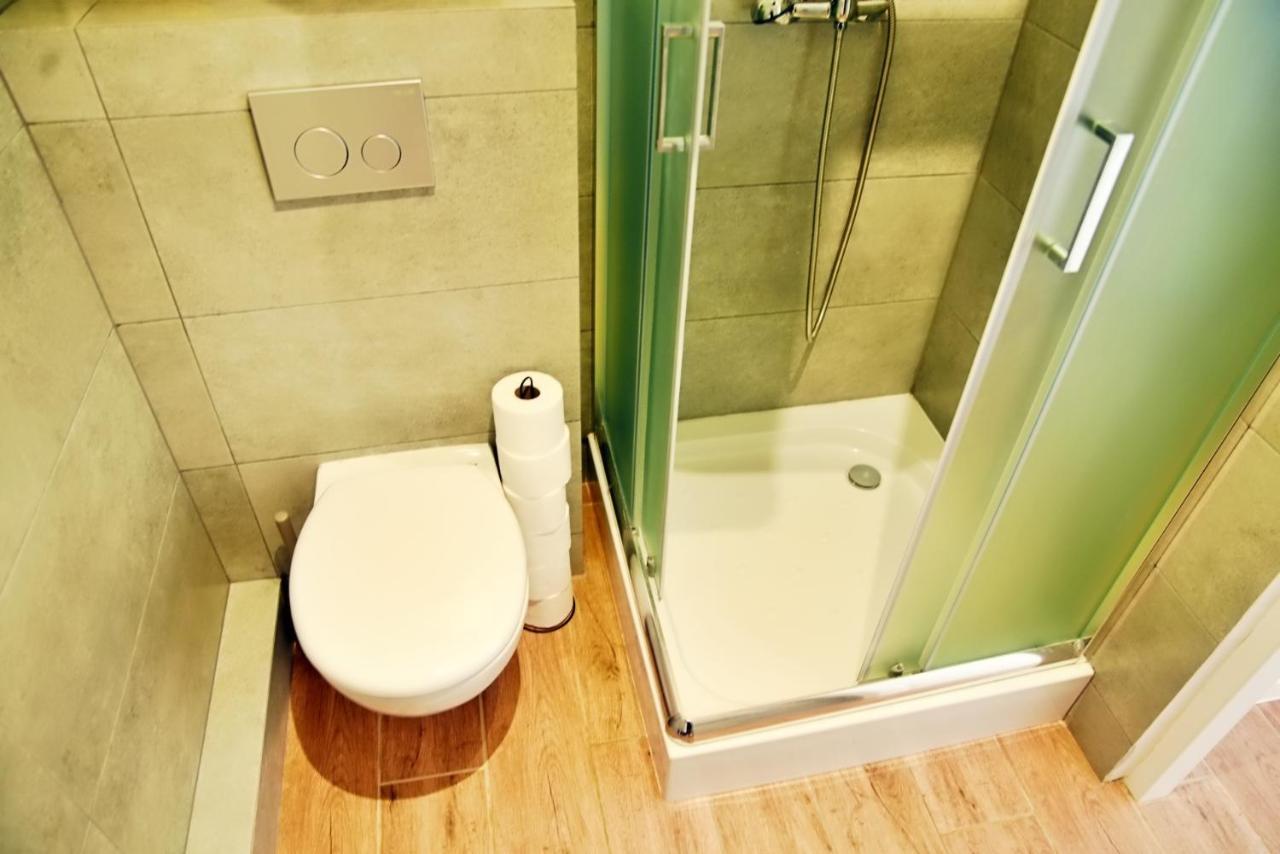 Apartamenty Lotnisko Leszno Leszno  Buitenkant foto