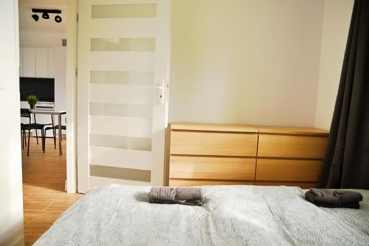Apartamenty Lotnisko Leszno Leszno  Buitenkant foto