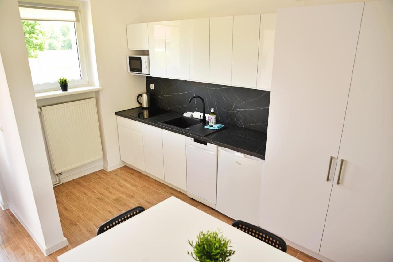 Apartamenty Lotnisko Leszno Leszno  Buitenkant foto